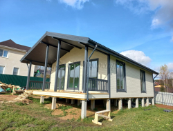 Karkasnyj-dom-75h15-derevnya-Selyavino-1